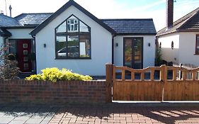 The Whitstable, Tankerton Bolt Hole - Double Room & Ensuite